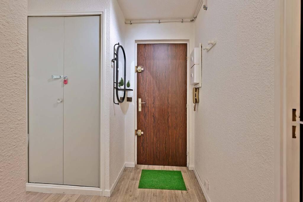 Ferienwohnung Les Comtadins - Parking Gratuit - Balcon - Clim Avignon Exterior foto